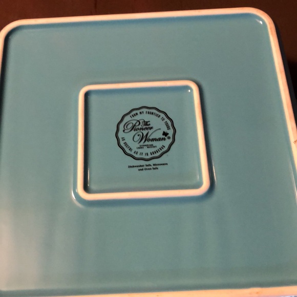 The Pioneer Woman Square Dish Blue Floral Collection - Picture 6 of 7